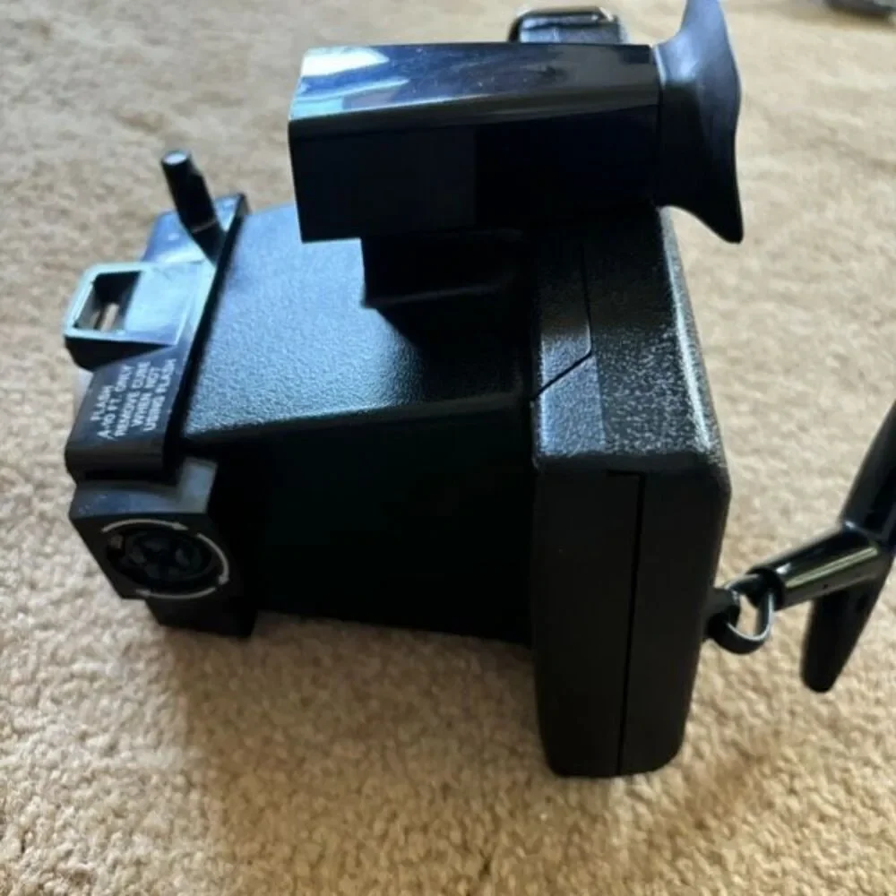 Polaroid Land Camera Square Shooter 2 Instant Camera